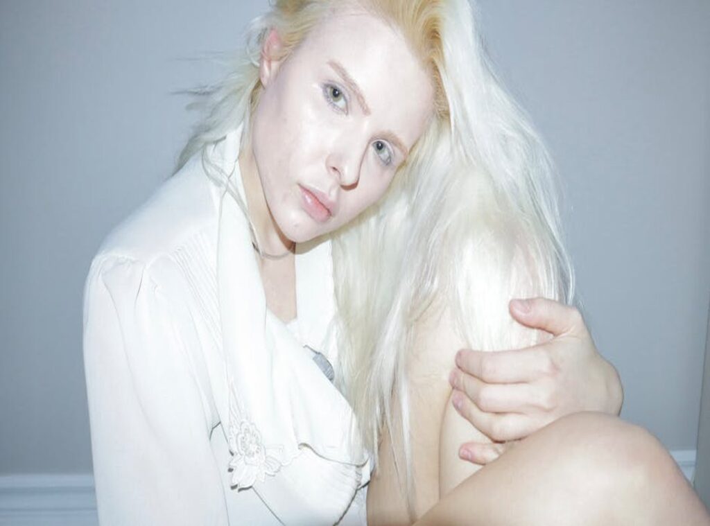 phoebe thompson leaked