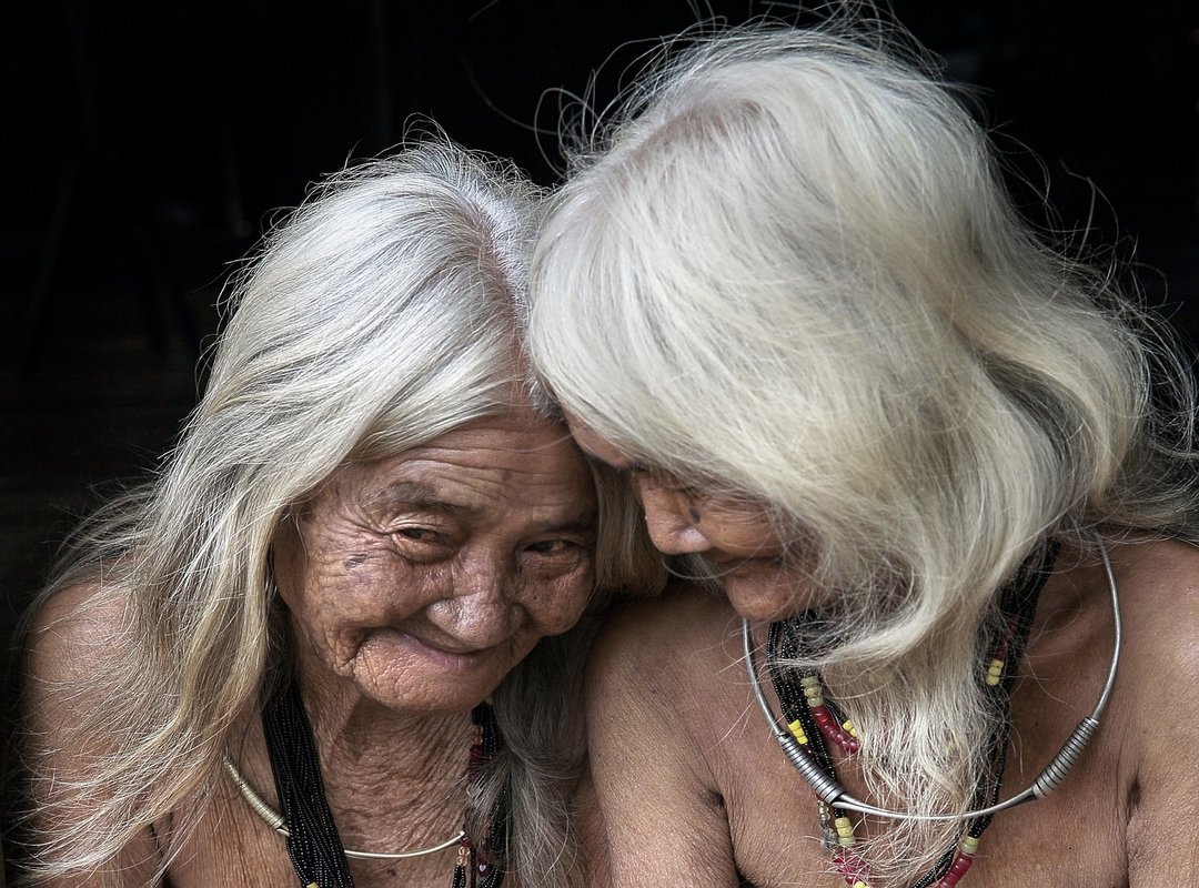 history sisterhood ewmhisto