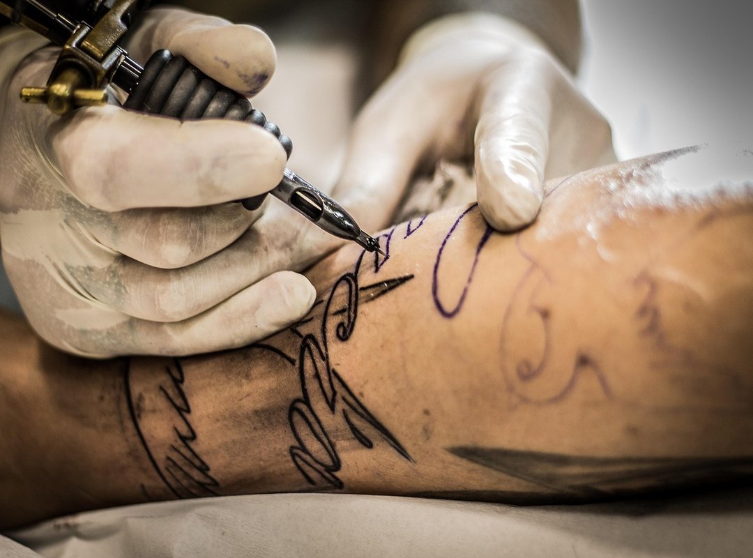 How to Choose the Right Tattoo Artist and Studio